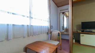 クラシック 4 人部屋 禁煙