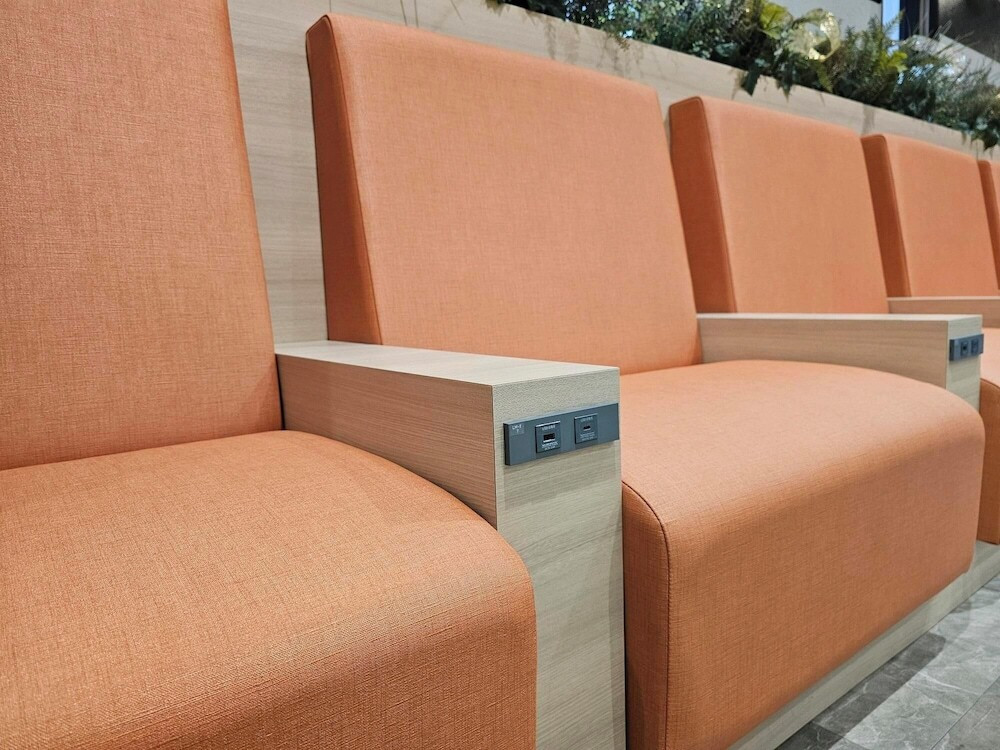 ロビーラウンジ