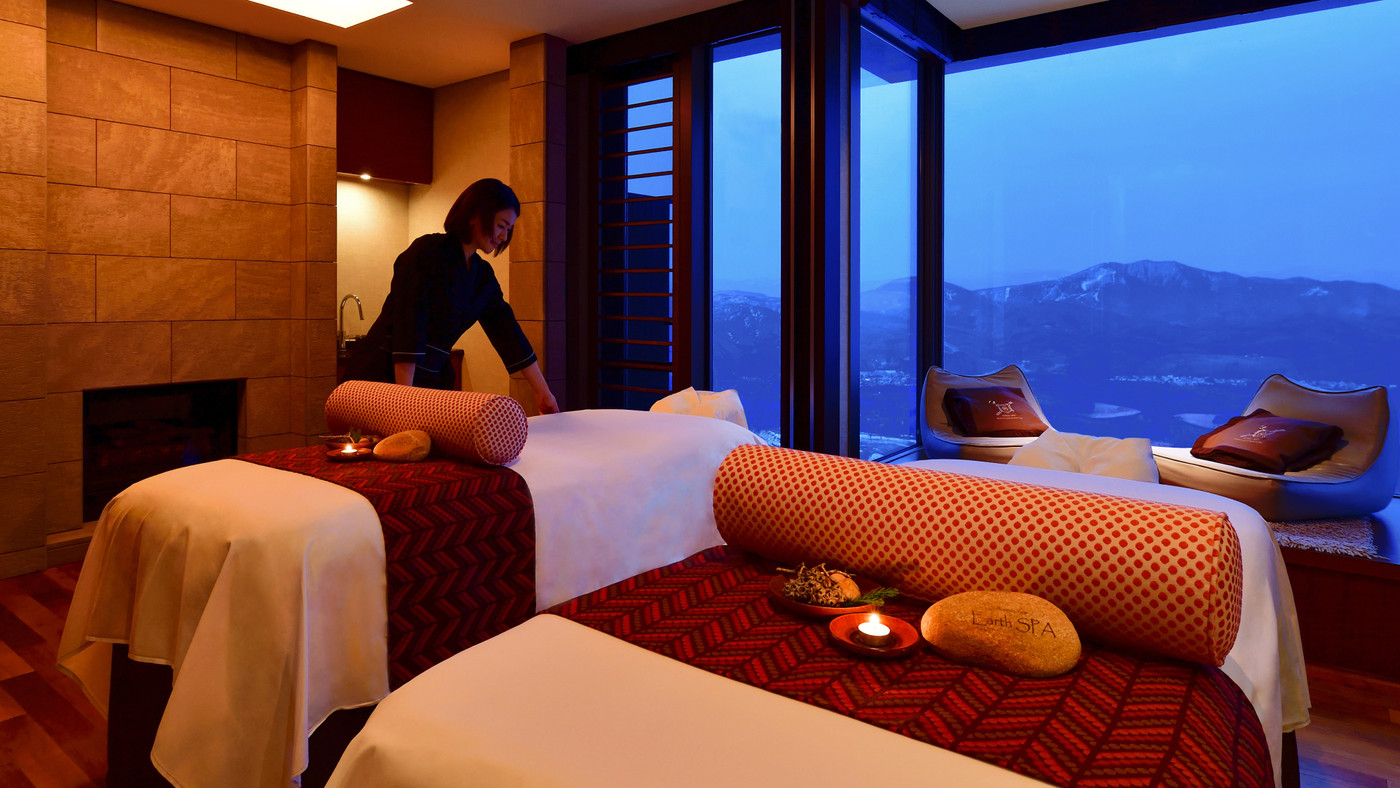 まるで空に浮かんでいるみたい。雲海の広がる高原ホテルで非日常感にひたる3491880