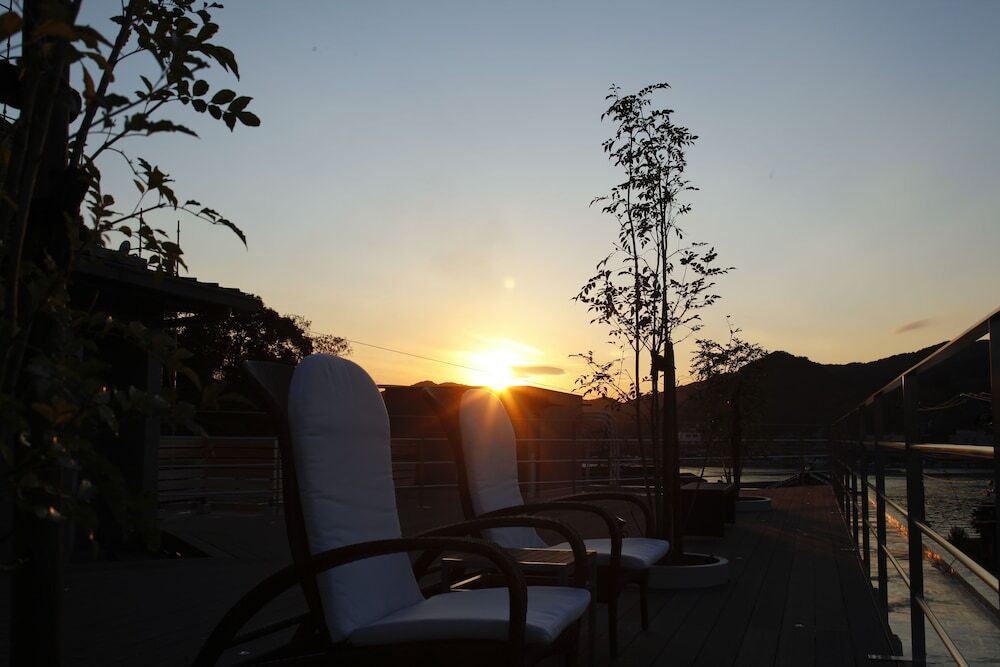 展望テラス「天使たちの庭」①