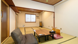 トラディショナル 4 人部屋 禁煙 (Japanese, Shared Washroom)