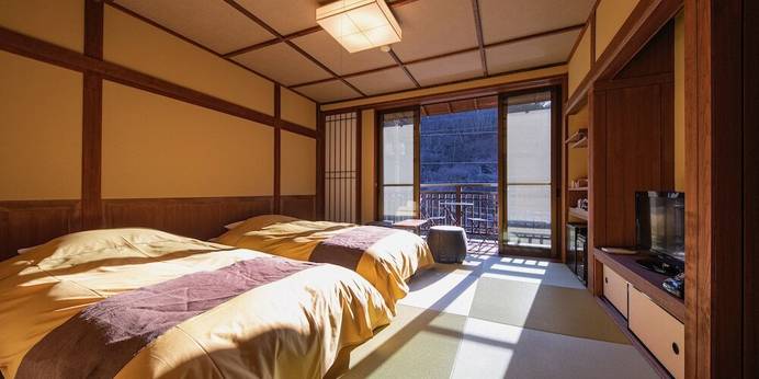 四万温泉 柏屋旅館（群馬県 旅館） / 1