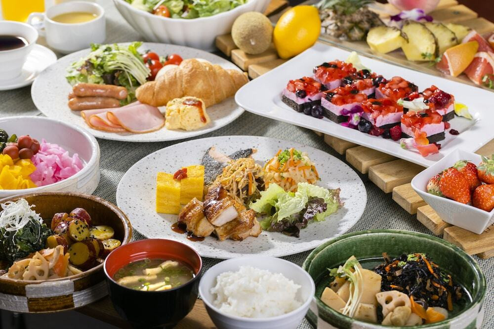 ゴジラがお出迎え！？遊び心満点のシティホテル4025561