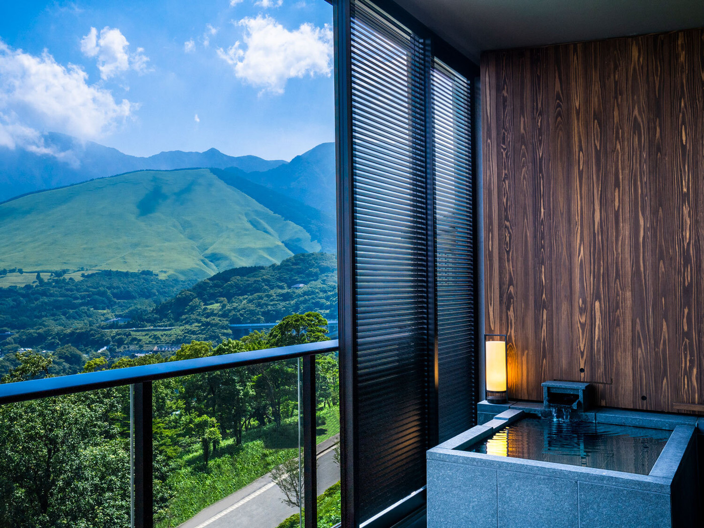 温泉つき客室で、いつでも好きなときに温泉リトリート3263474