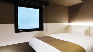 [全室禁煙]セミダブル  12sqm ベッド幅140cm