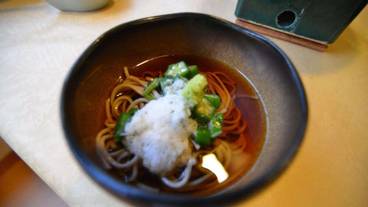 食事・飲み物 / 12