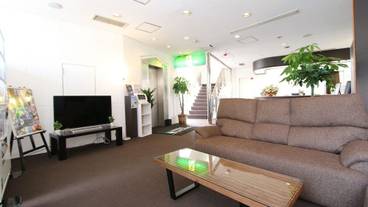 ロビー応接スペース / 4