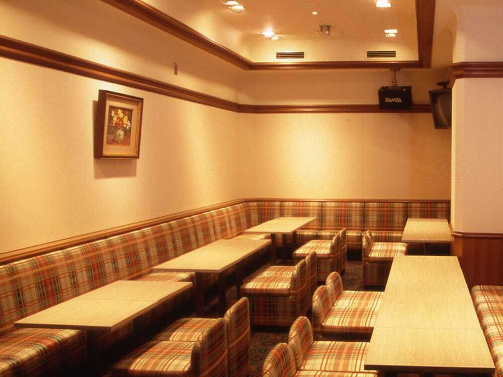 カラオケ ルーム