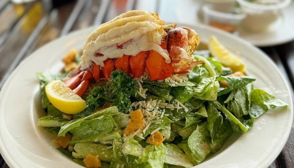 一般利用もOK！
米軍基地内でランチ / 4