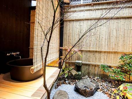 美盧 七条花畑町邸 / 1