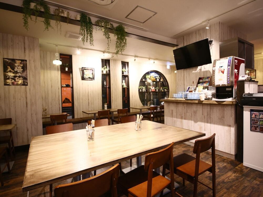 レストラン