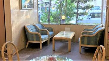 ロビー応接スペース / 3