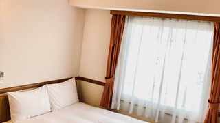 エコノミー ダブルルーム 喫煙可