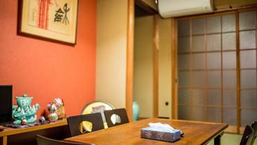 客室内のダイニングエリア / 17