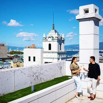 お部屋以外も素敵！雰囲気抜群のライブラリーやテラス3701490