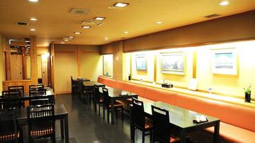 朝食スペース / 9