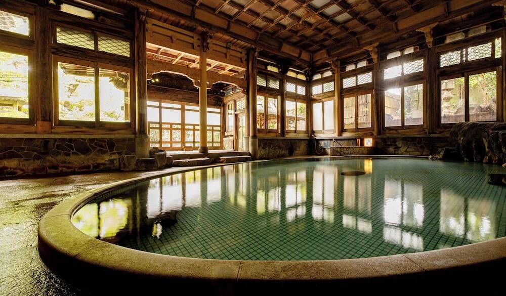 本館 桃山風呂 / 1