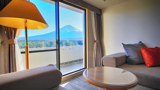 A上層デラックス 4人部屋 6F～10F 富士山ビュー 禁煙