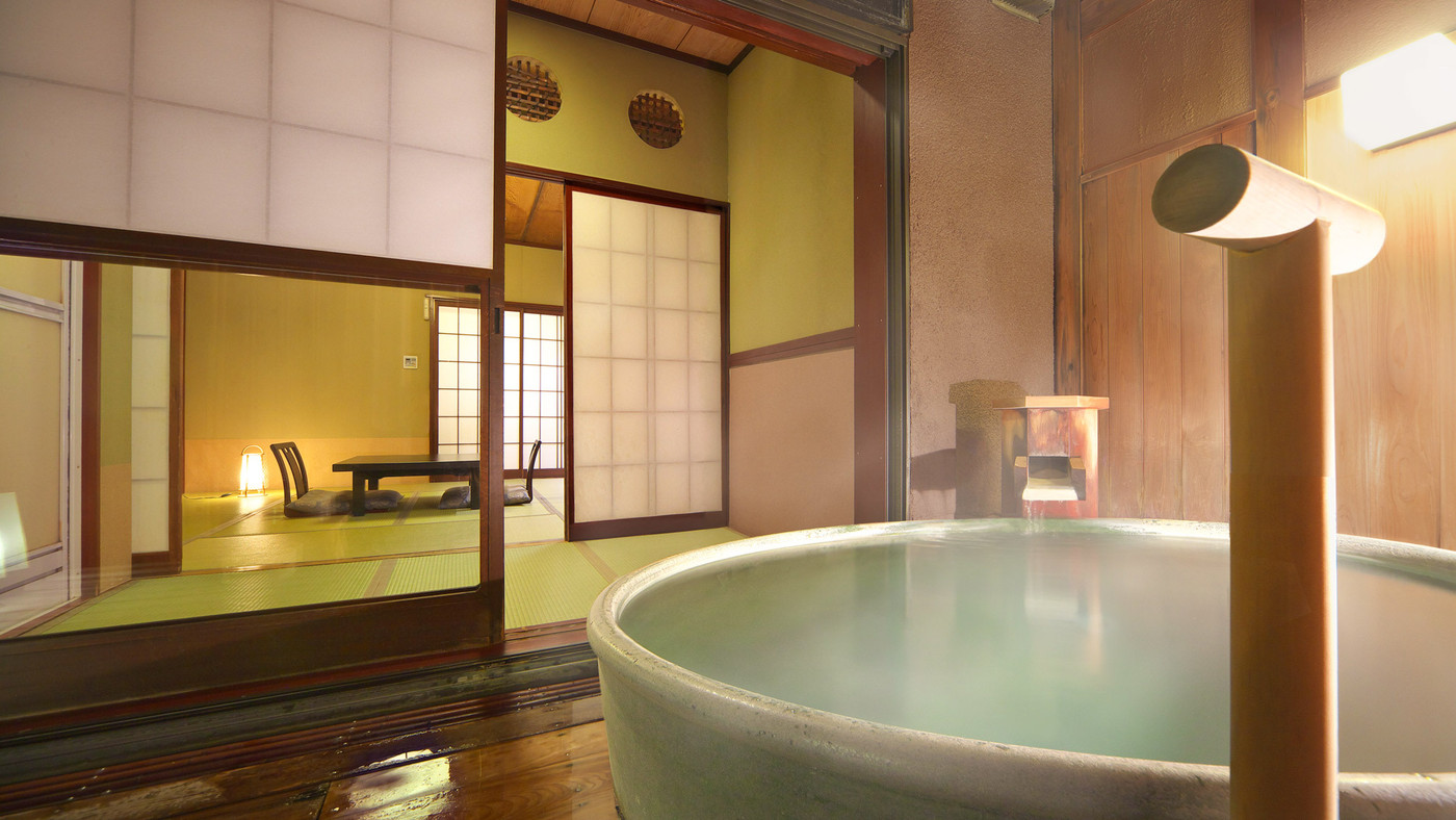 休憩室がある貸切風呂が魅力！伝統×快適さが両方叶う温泉宿4253492