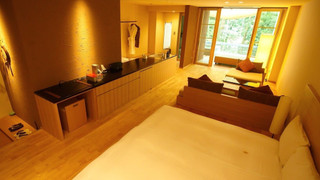 デラックス ルーム (Day Bed, Shizuku)