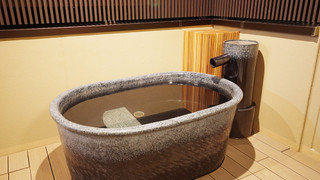 奥座敷付き特別室 [客室露天風呂] 禁煙