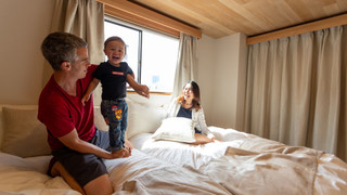 アパートメント ダブルベッド 2 台 禁煙