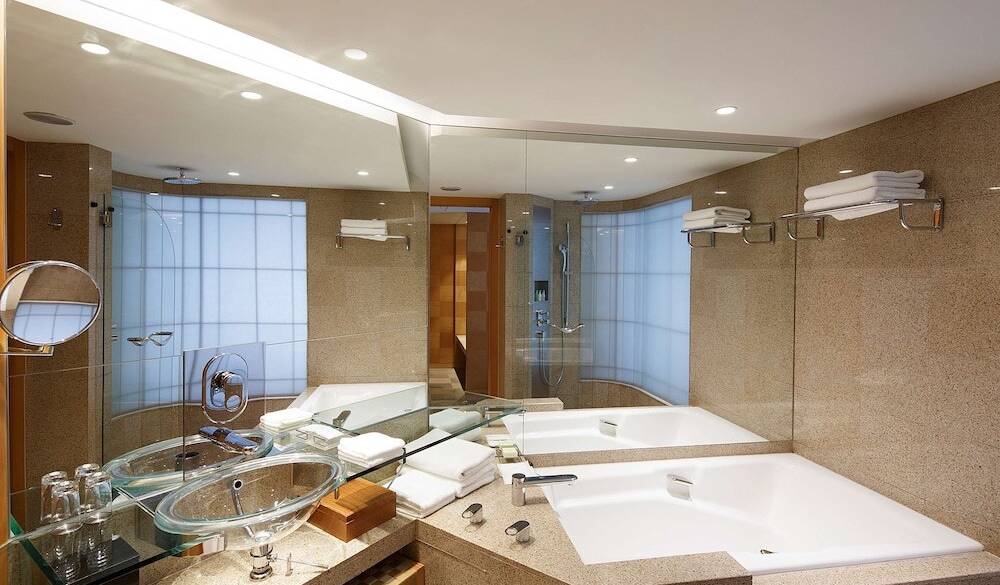 チェックアウトまで
お部屋でバスタイム / 1