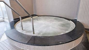 屋内スパ浴槽 / 9