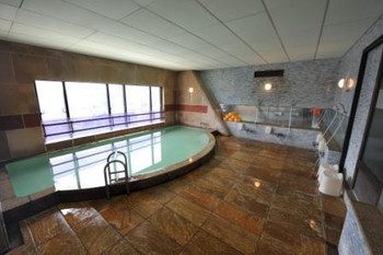 地元食材をふんだんに使った料理が好評4037510