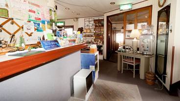 ロビーラウンジ / 4