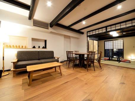 MACHIYA KAMO RIVER 7（京町家 鴨川七条） / 1