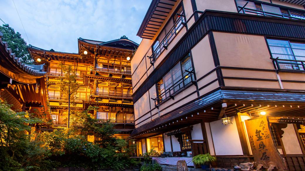 宿泊者以外も写真撮影に集まる / 3