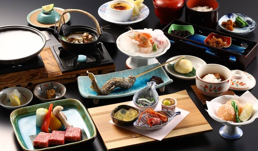 夕食／会席料理一例① / 1