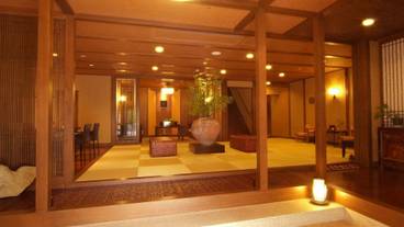 エントランス / 1