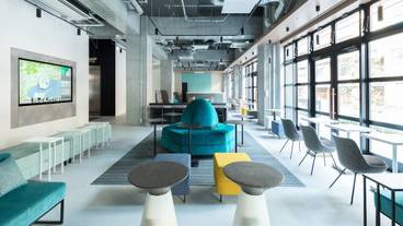 ロビー応接スペース / 9