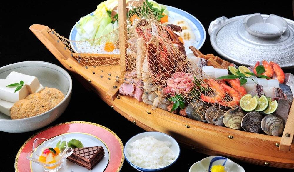 夕食／冬季限定 金閣鍋一例 / 2