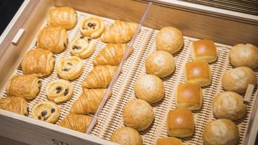 朝食ビュッフェ / 11