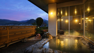 スタンダード ダブルまたはツインルーム 禁煙