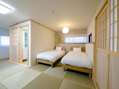 The road to Mt.Fuji / 3