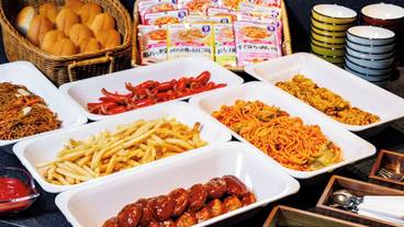 食事・飲み物 / 1