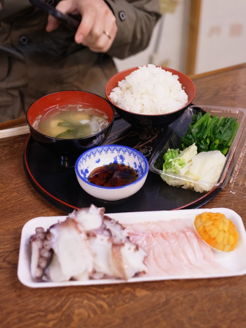 朝5時から10時までに行こう！1518271
