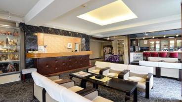 ロビー応接スペース / 6