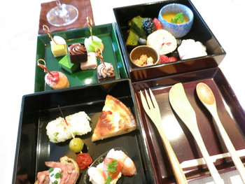 「ザ　パレス　ラウンジ」 料理 65212752 アフタヌーンティー　PALACE　グラスシャンパ－ニュ付き