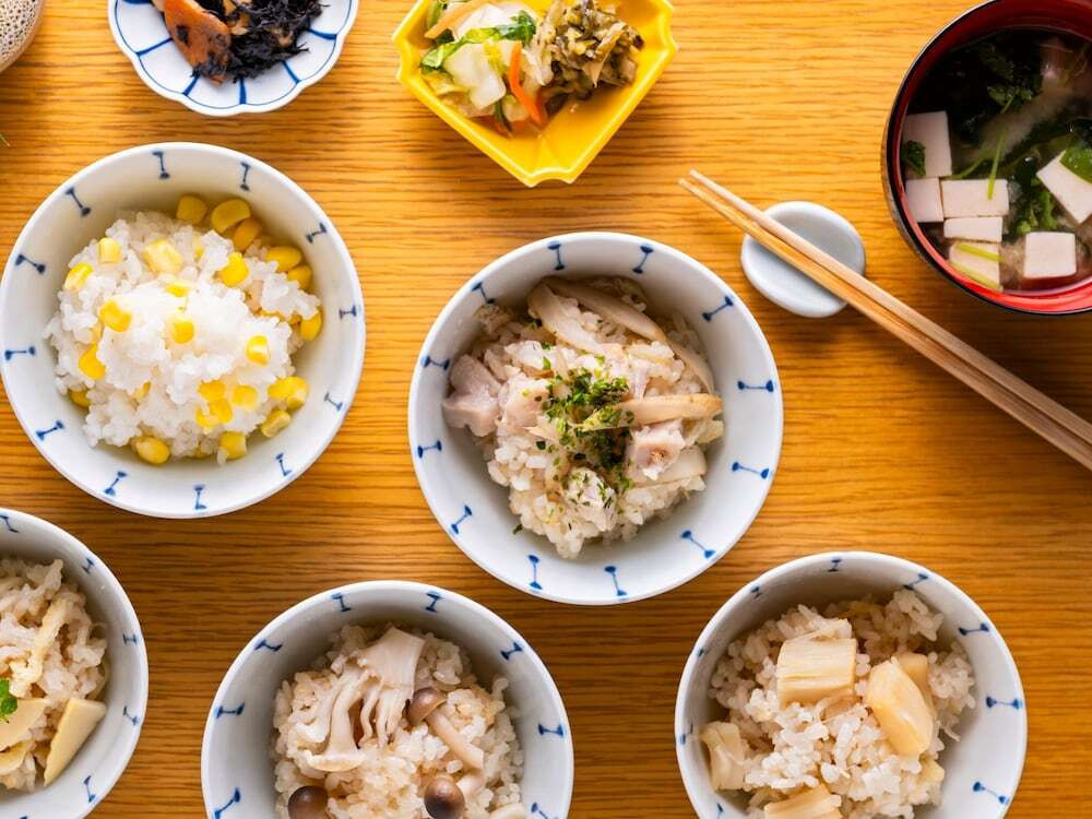 朝食