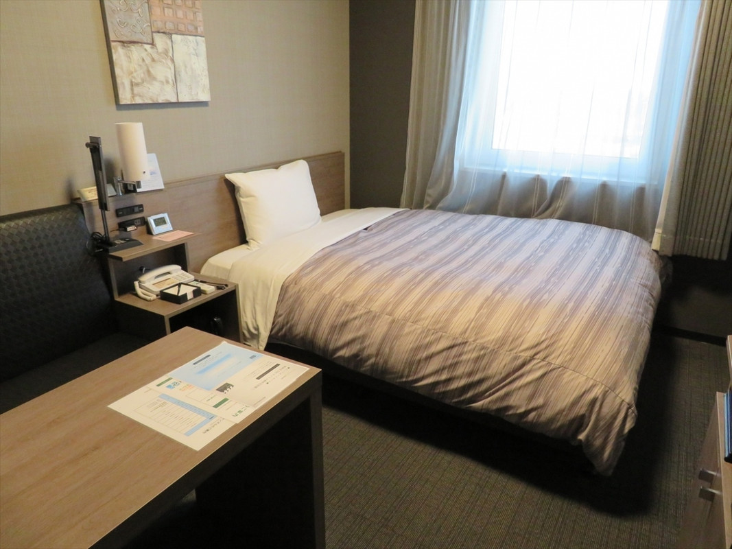 コンフォートシングルは適度な広さがあってホッとします。