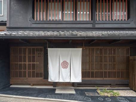THE MACHIYA KAMIUMEYA / 4
