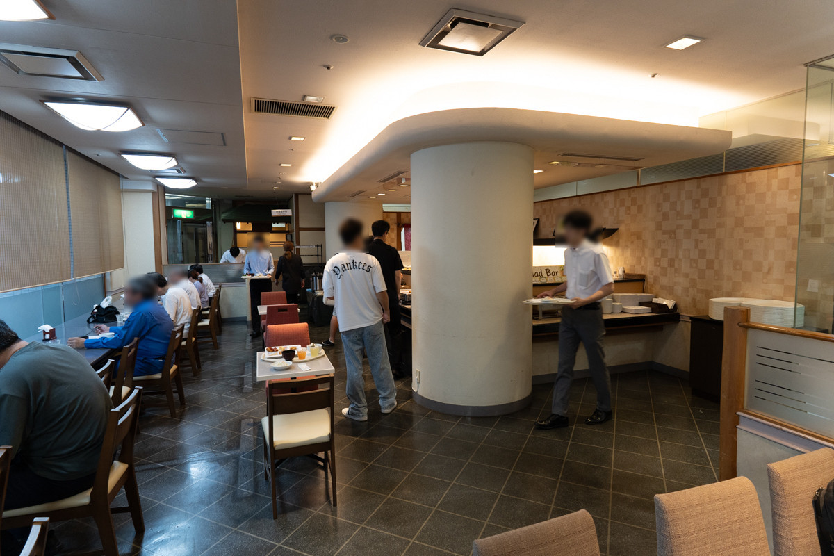 朝食会場2