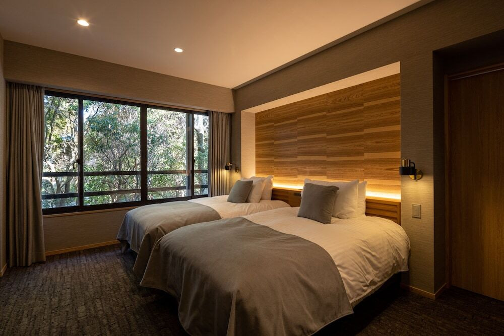 フォレストビュースイート 將 寝室