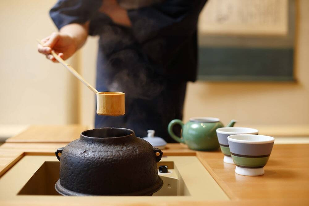 コンセプトは“和”。茶釜や茶室をイメージした空間で静かなひとときを4756591