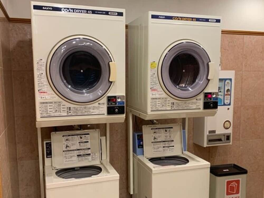 フロント